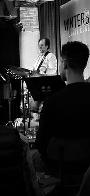 Winter's Jazz Club by null