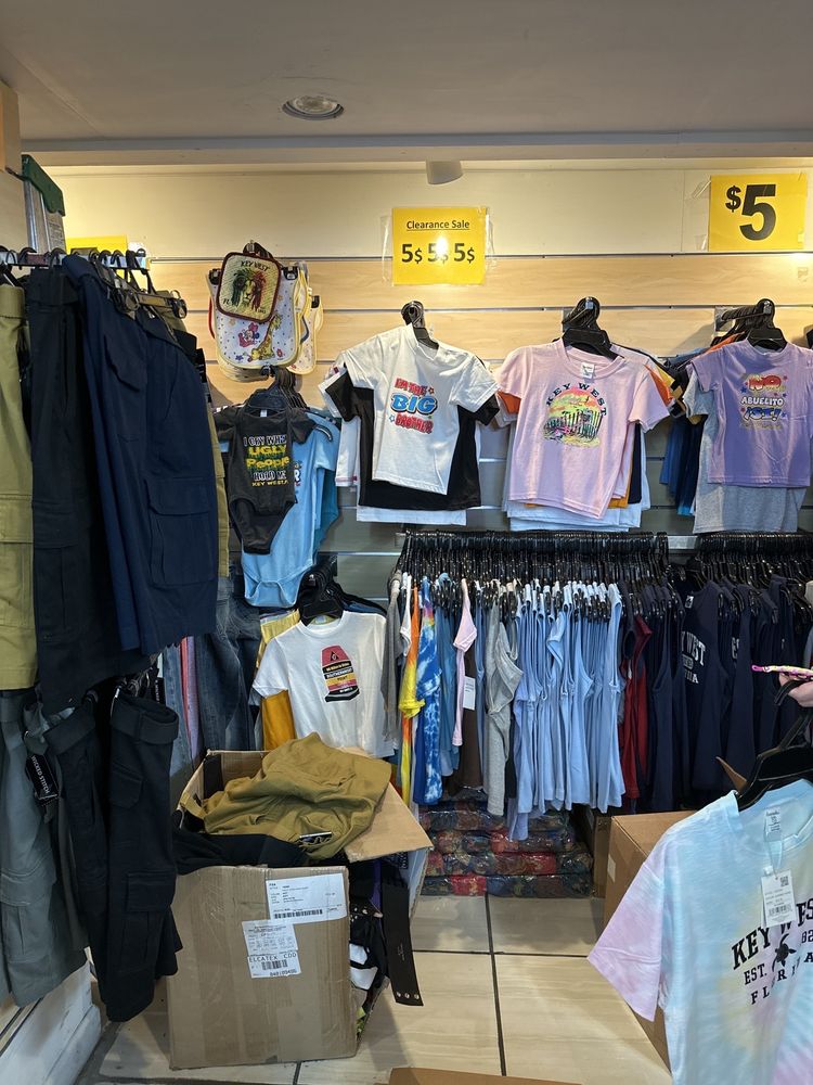 5 DOLLAR STORES Updated August 2024 109 Duval St, Key West, Florida
