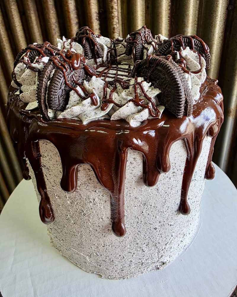 Jireh Cafe & Bakery Logo