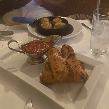 Filomena Cucina - Stuffed mushrooms and fried mozzarella with marinara - Italian Near Me - Blackwood, New Jersey Filomena Cucina - Stuffed mushrooms and fried mozzarella with marinara - Italian Near Me - Blackwood, New Jersey