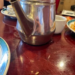 Tea kettle