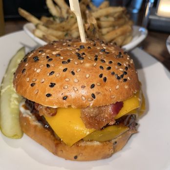 Yard House - Kurobuta Pork Burger - New American Near Me - San Jose, California Yard House - Kurobuta Pork Burger - New American Near Me - San Jose, California
