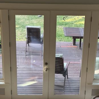 Seattle Glass And Window - Before - old Window inserts with seal peeling away - Windows Installation Near Me - Kent, Washington Seattle Glass And Window - Before - old Window inserts with seal peeling away - Windows Installation Near Me - Kent, Washington