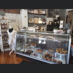 Deedee’s Main Street Coffee & Decor