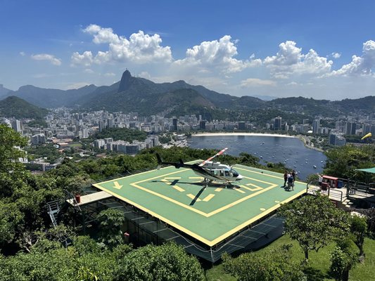 Sugar Loaf cable car by null