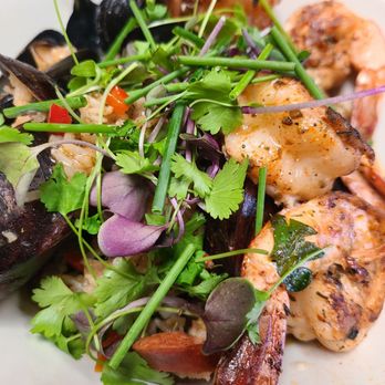 Flying Pig Pub & Kitchen - P.E.I. Mussels Jambalaya with grilled shrimp - Pubs Near Me - Oceanside, California Flying Pig Pub & Kitchen - P.E.I. Mussels Jambalaya with grilled shrimp - Pubs Near Me - Oceanside, California