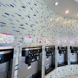 YoFresh Yogurt Cafe