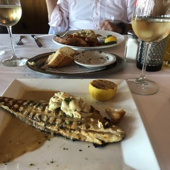 Gaido's - Seafood Near Me - Galveston, Texas