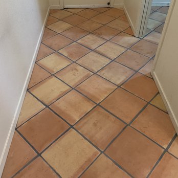 California Tile Restoration - Garage Hallway Before - Tiling Near Me California Tile Restoration - Garage Hallway Before - Tiling Near Me