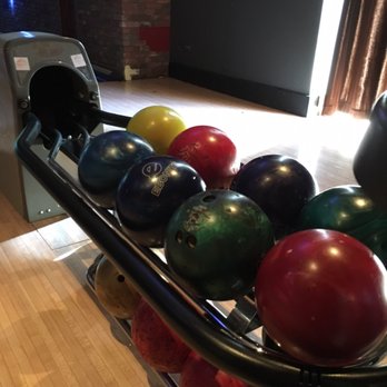 Lucky Strike Chicago - Bowling balls - Bowling Near Me - Chicago, Illinois Lucky Strike Chicago - Bowling balls - Bowling Near Me - Chicago, Illinois