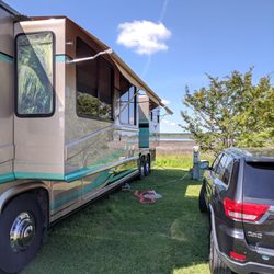 White Oak Shores Campground - White Oak Shores site on the White Oak River