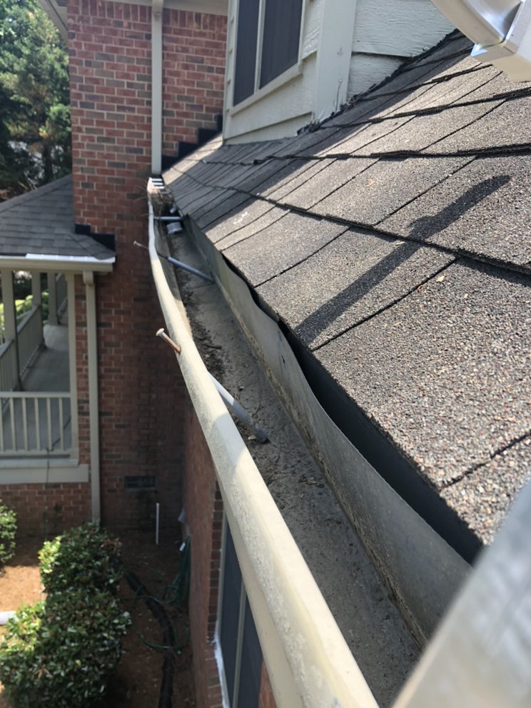 Slide of Odd Jobs Roofing and Handyman Service