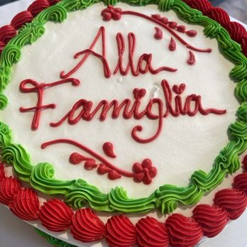Batter Up Bakery - Cannoli cake - Bakeries Near Me - Levittown, New York