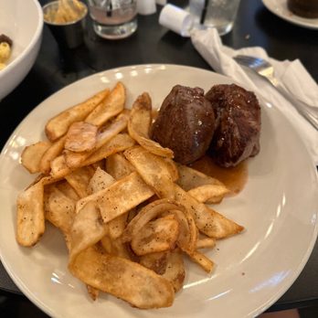 The Suburban - Fillet - American Near Me - Leavenworth, Kansas