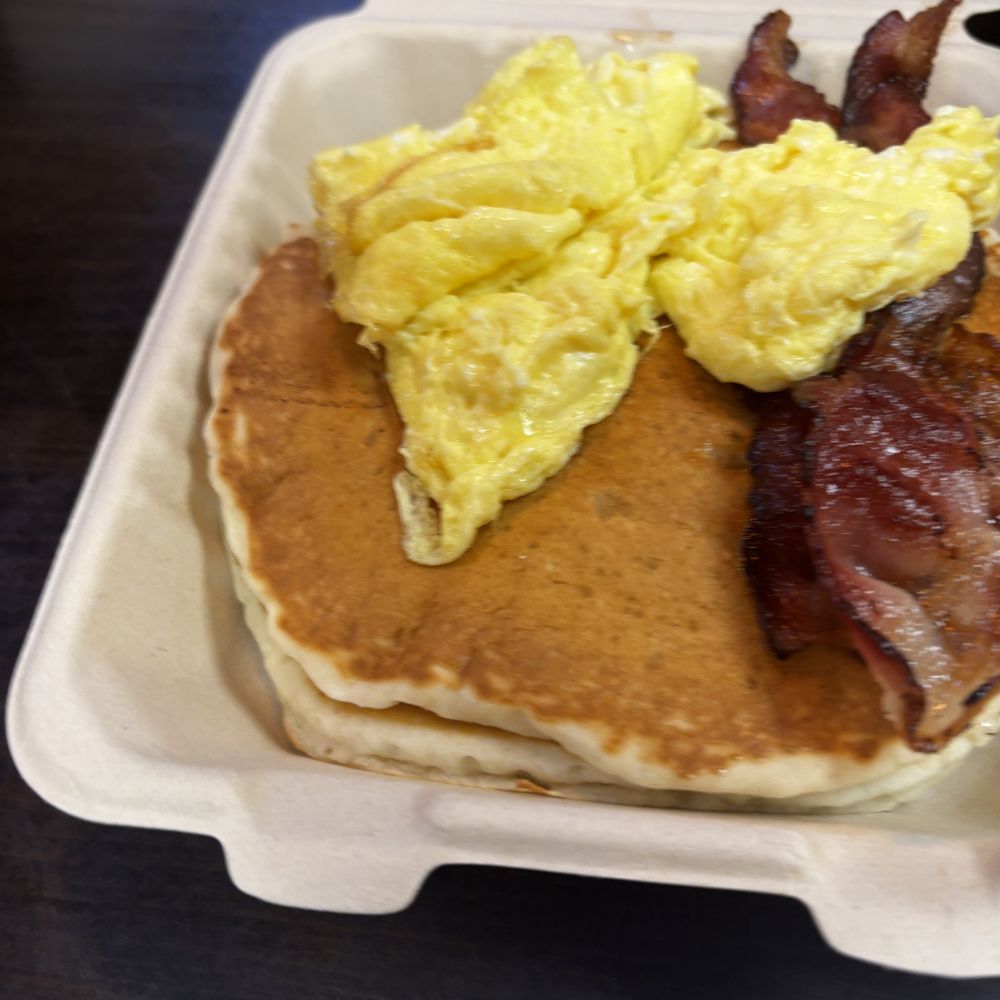 Kaleis Lunchbox - Triple double. - Hawaiian Near Me - Wailuku, Hawaii Kaleis Lunchbox - Triple double. - Hawaiian Near Me - Wailuku, Hawaii