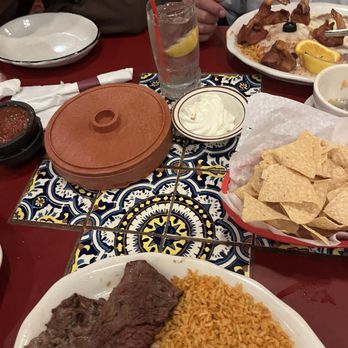 Don Chato - Chips & salsa - Cocktail Bars Near Me - Acton, California
