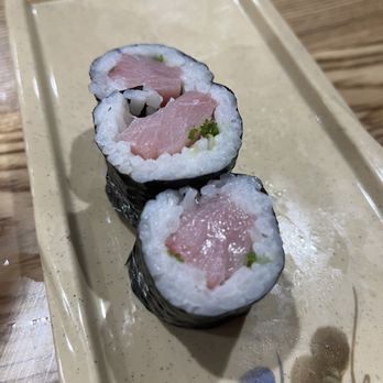 Sushi Town - Yellow Tail Roll - Sushi Bars Near Me - San Jose, California
