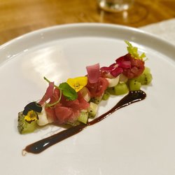 Il Falconiere - Beef Carpaccio with Kiwi and Pecorino