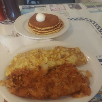 Pancakes N Things - Pancakes and Country Omelet - Pancakes Near Me - Chesapeake, Virginia