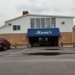 Marie's Diner - Outside View