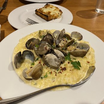 Sorella - Tagliatelle Alle Vongole - Pizza Near Me - Newport, Oregon