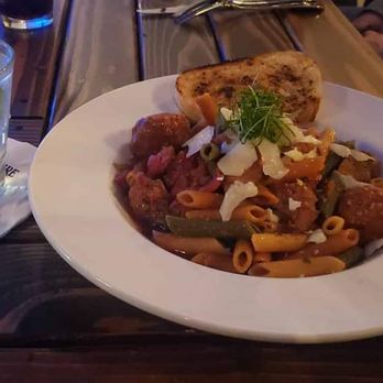 Salute Restaurant & Bar - Italian Near Me - Bend, Oregon Salute Restaurant & Bar - Italian Near Me - Bend, Oregon