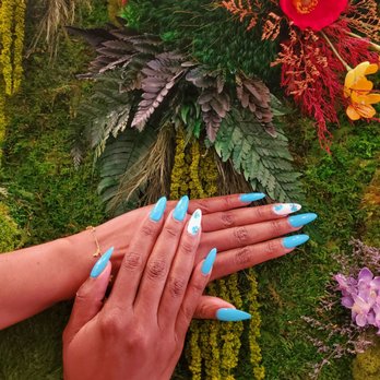 Nail Bar - Mountain View - I love this place. They always have new ideas for my nail color and design. Very clean, very creative and customer friendly - Nail Salons Near Me - Mountain View, California
