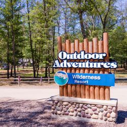 Outdoor Adventures Wilderness Resort - Outdoor Adventures Wilderness Resort entrance