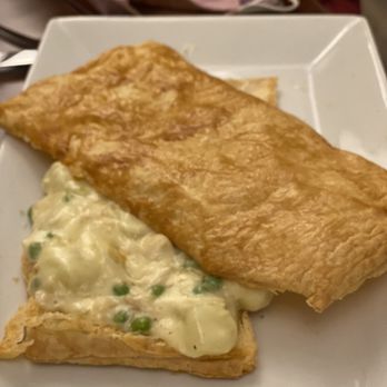 The Sycamore Grille - Chicken pot pie - New American Near Me - Manalapan, New Jersey