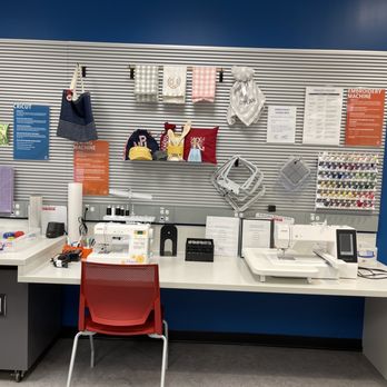 Northbrook Public Library - Embroidery center - Libraries Near Me - Northbrook, Illinois Northbrook Public Library - Embroidery center - Libraries Near Me - Northbrook, Illinois
