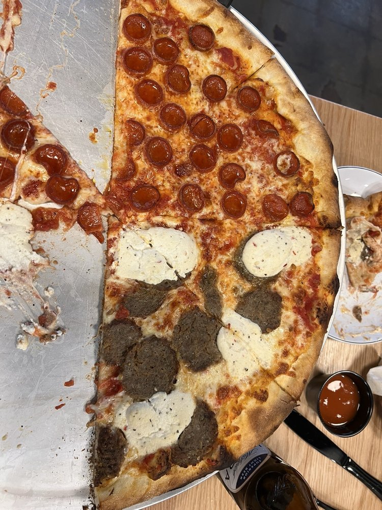The Slice Logo