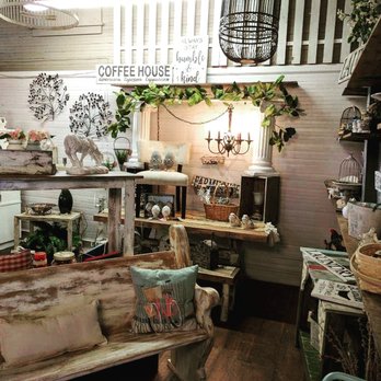 Vintage Mercantile - Decorate - Antiques Near Me - Hesperia, California