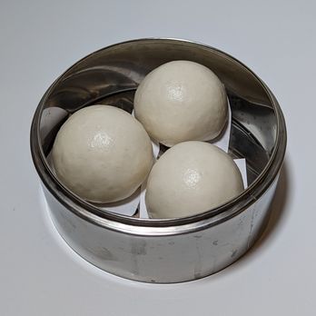 Kingdom Dim Sum - Egg Yolk Cream Bun - 香滑奶皇包 - Dim Sum Near Me - Los Angeles, California