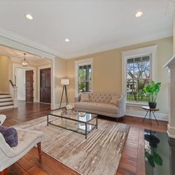Franklin and Kent Designs - Living Room