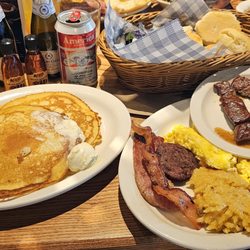 Cracker Barrel Old Country Store