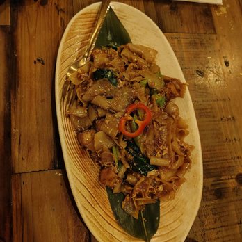 Nara Thai Kitchen - Thai Near Me - Irvine, California