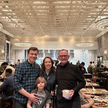 Supperland - The inside seating area and set up offer a casual environment that is well lit, clean and very inviting. - Southern Near Me - Charlotte, North Carolina
