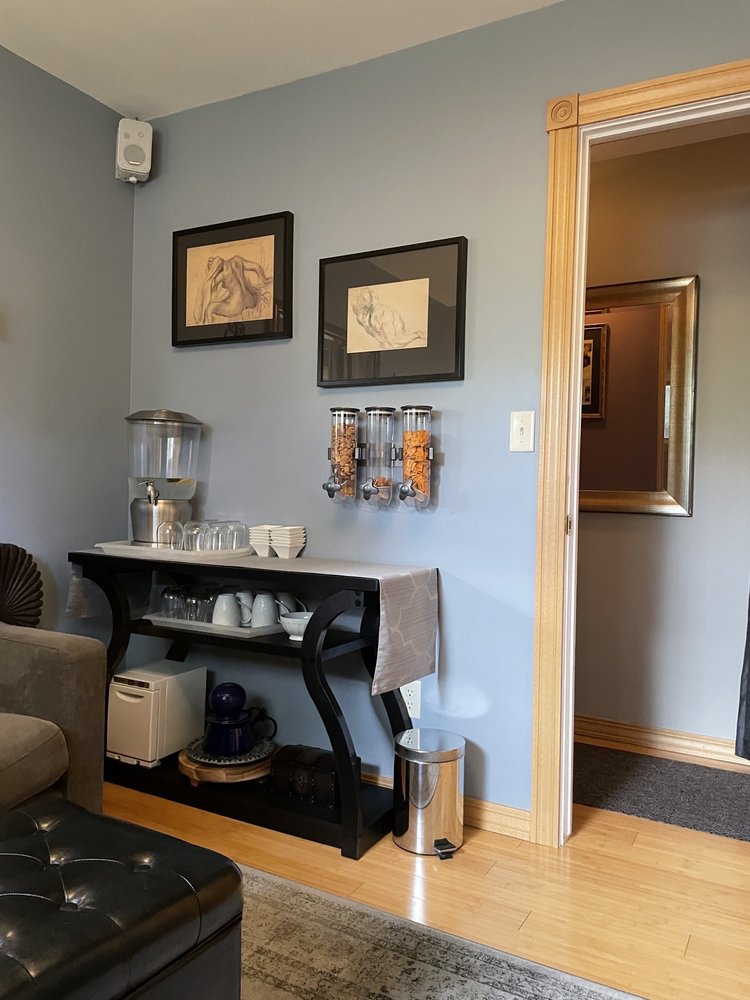 INDIRA SPA & WELLNESS Updated September 2024 12 Reviews 520 E Babcock St, Bozeman, Montana