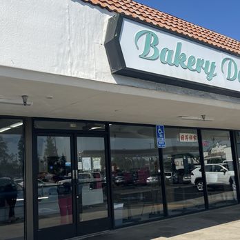 Bakery Delights - Front of the bakery - Bakeries Near Me - Fresno, California Bakery Delights - Front of the bakery - Bakeries Near Me - Fresno, California