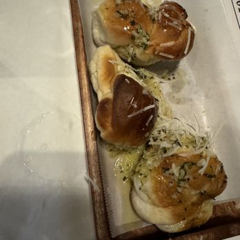 MA'S Italian Kitchen - GARLIC BREAD - Italian Near Me - Burbank, California MA'S Italian Kitchen - GARLIC BREAD - Italian Near Me - Burbank, California