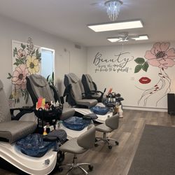 Beauty Nails & Spa - Pedicure room