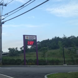 Stop & Shop Gas - Franklin Stop & Shop Gas Station -- 828 West Central Street, Franklin             Sign