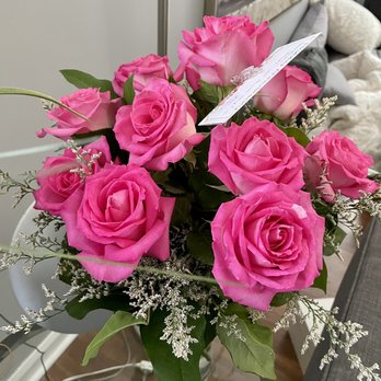 Flowers By Rene - Dozen roses for 15th anniversary - Florists Near Me - Lake Hiawatha, New Jersey