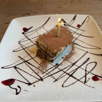 Luisa's Restaurant - Tiramisú - Italian Near Me - San Francisco, California