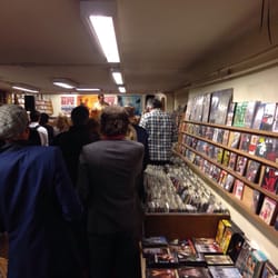 Velvet Music - Instore gig @ Velvet