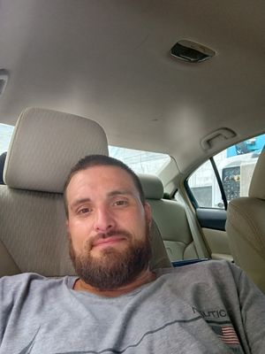 Straight Flush Plumbing Logo