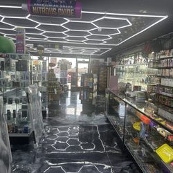 Upsky Smoke Shop