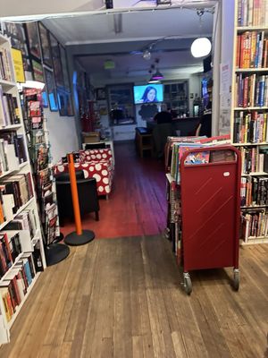 Atomic Books by null
