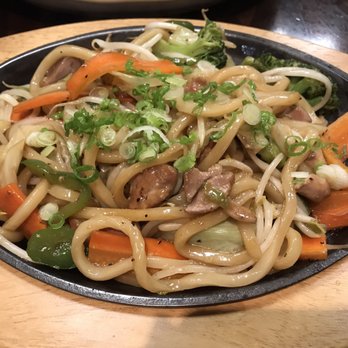 Cafe Mami - Yaki Soba with Beef - Japanese Curry Near Me - Cambridge, Massachusetts