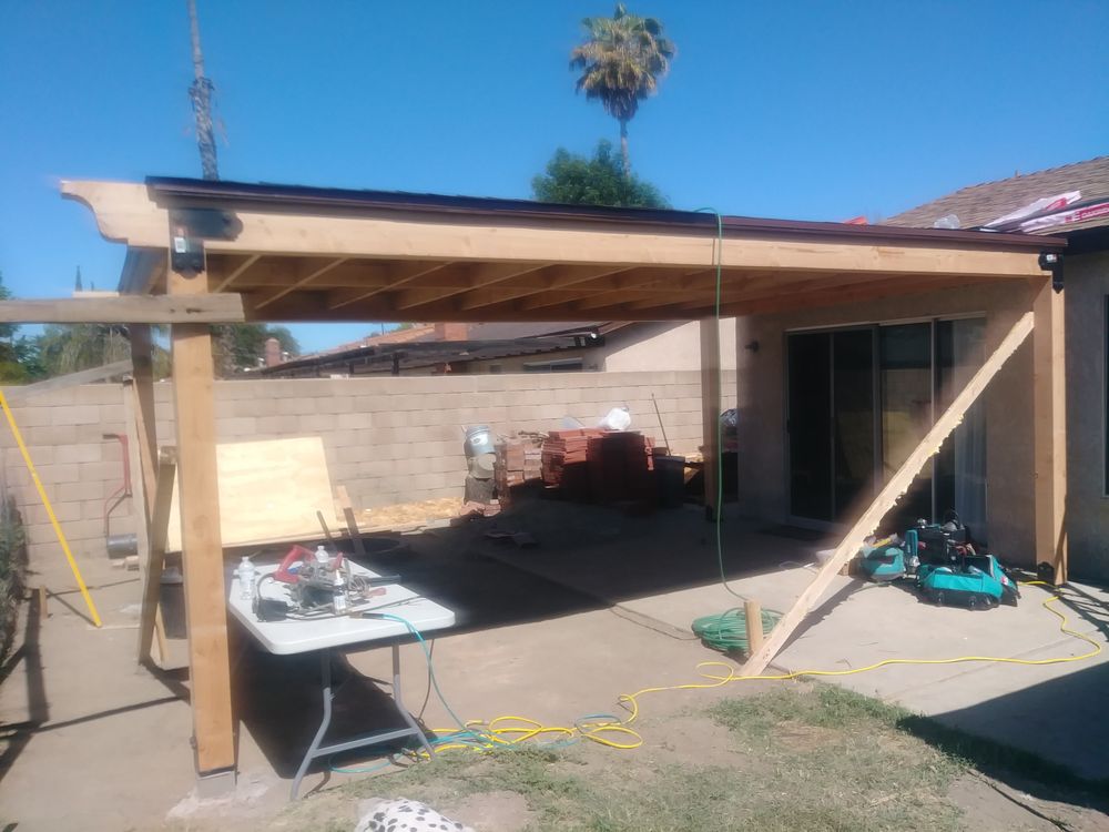 Slide of Topline Outdoor Works